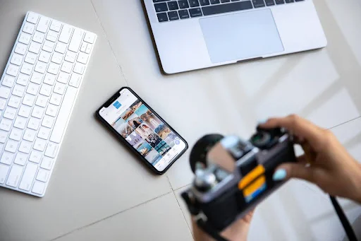 8 Signs It’s Time to Hire a Social Media Manager